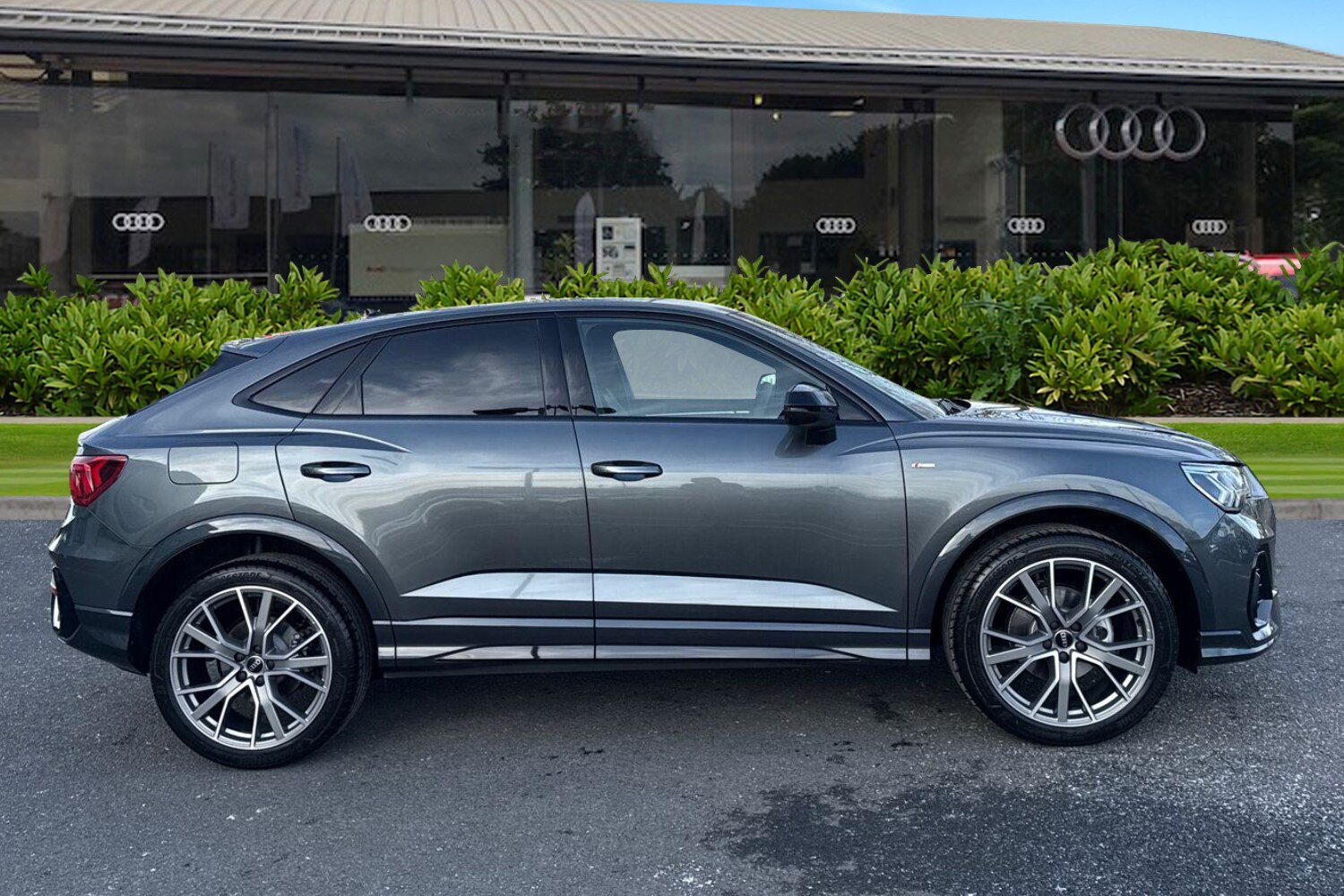 Used Audi Q3 2025 for sale - 77589580: Photo 3