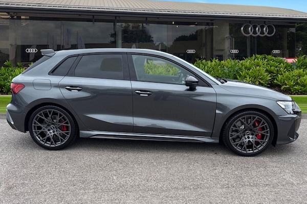 Used Audi RS3 2025 for sale - 76334398: Photo 3
