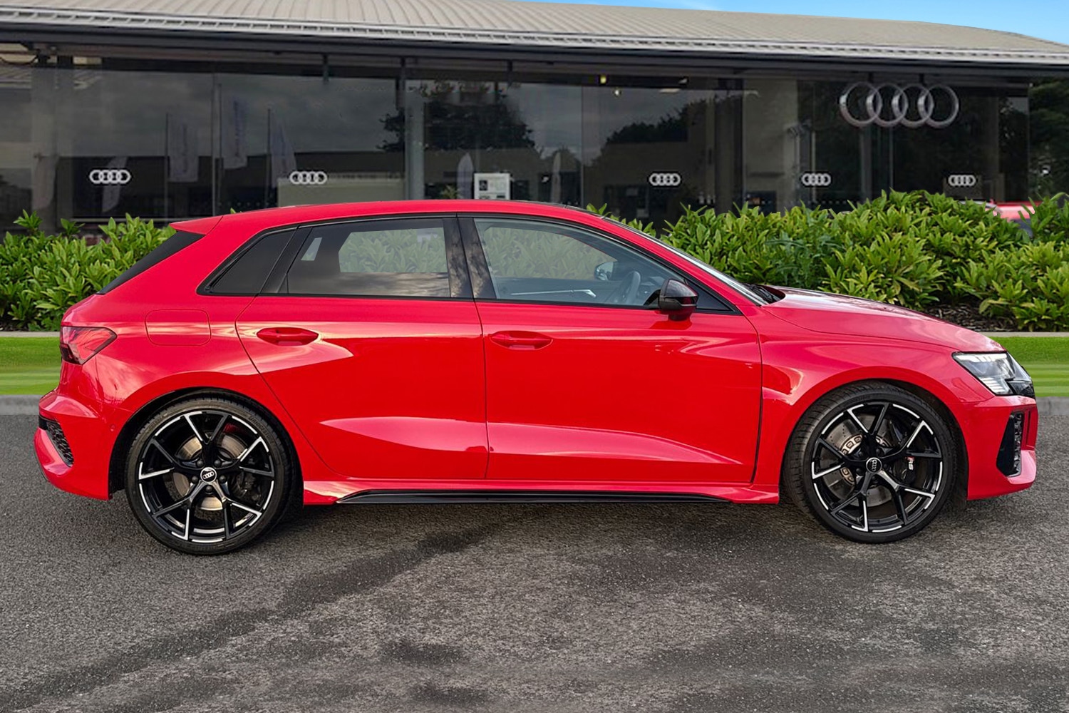 Used Audi RS3 2023 for sale - 77368466: Photo 3