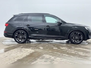 Used Audi Q7 2025 for sale - 77733753: Photo