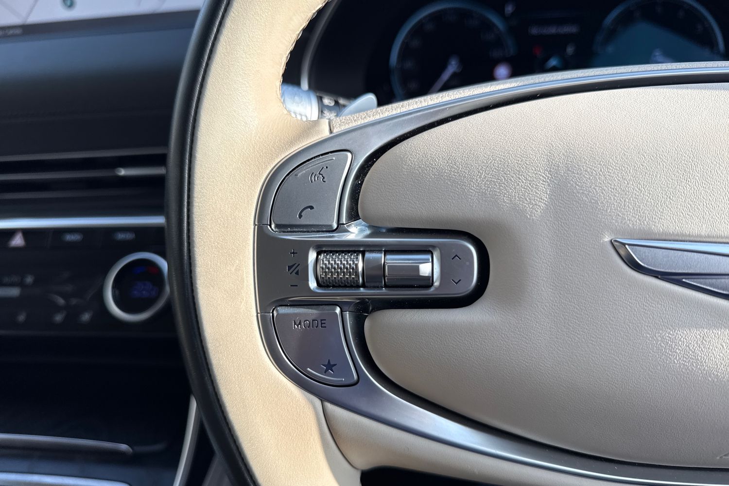 Used Genesis GV80 2023 for sale - 78092037: Photo 50