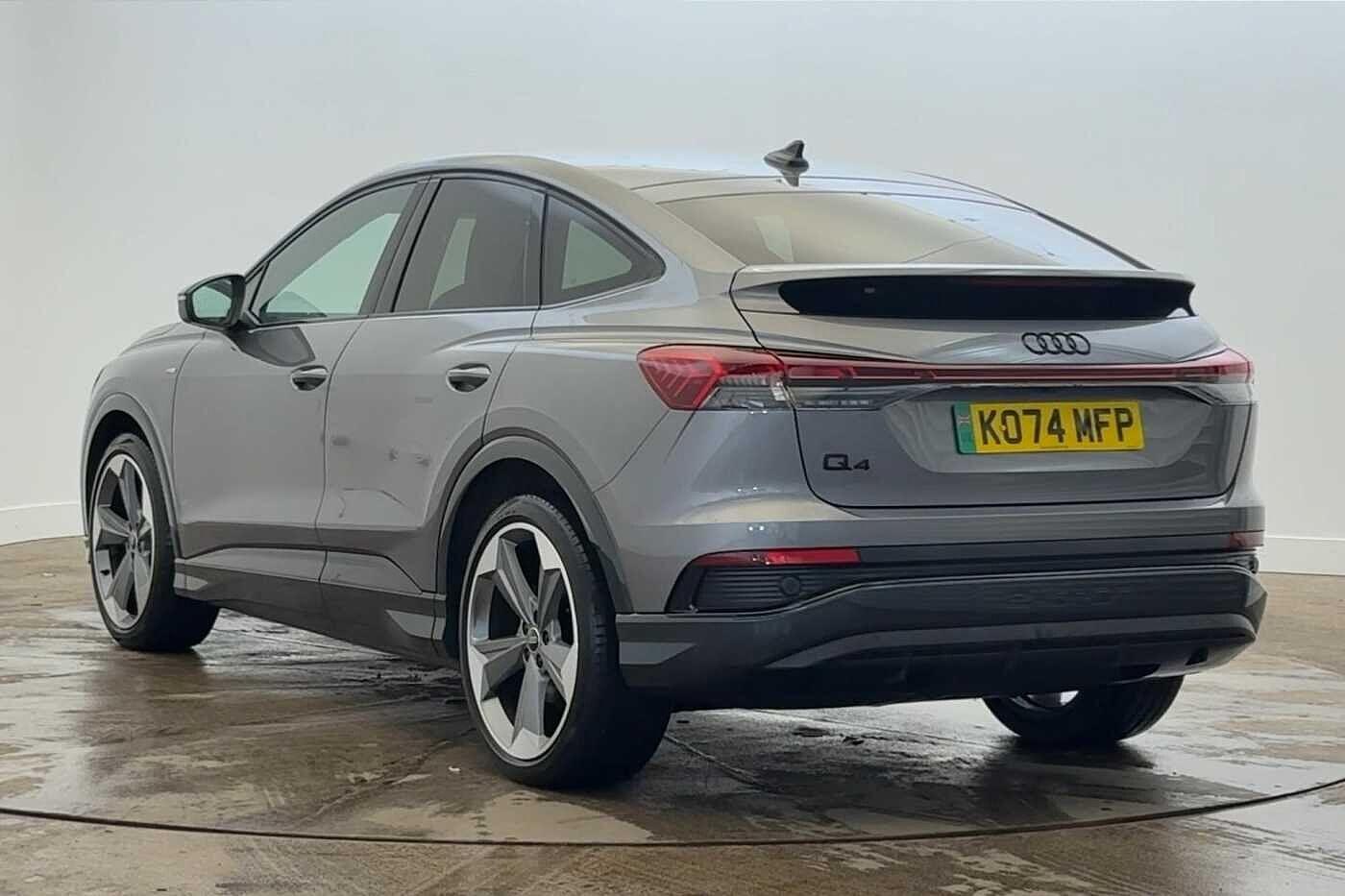 Used Audi Q4 e-tron 2025 for sale - 76590508: Photo 2