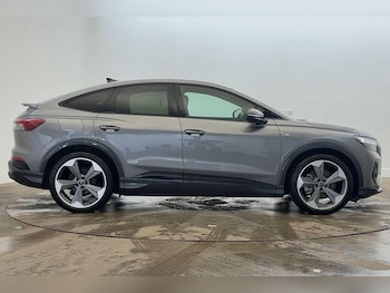 Used Audi Q4 e-tron 2025 for sale - 76590508: Photo