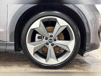 Used Audi Q4 e-tron 2025 for sale - 76590508: Photo