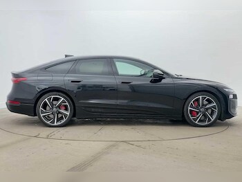 Used Audi S6 e-tron Avant 2025 for sale - 78454268: Photo