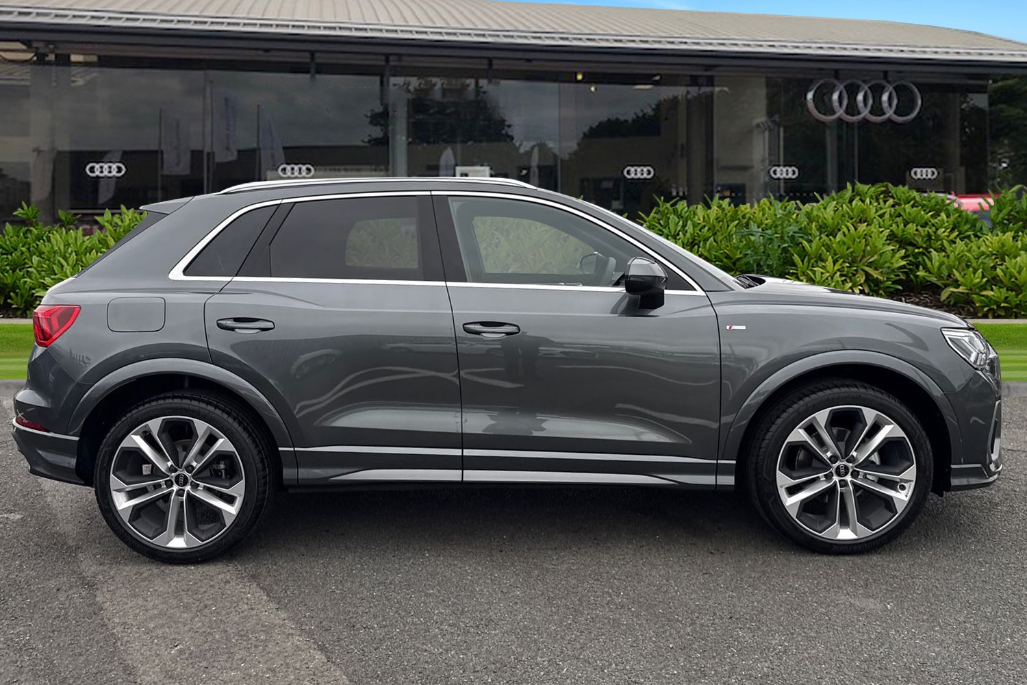 Used Audi Q3 2025 for sale - 76253272: Photo 3