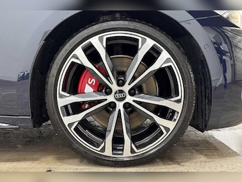 Used Audi S5 Avant 2025 for sale - 76385403: Photo