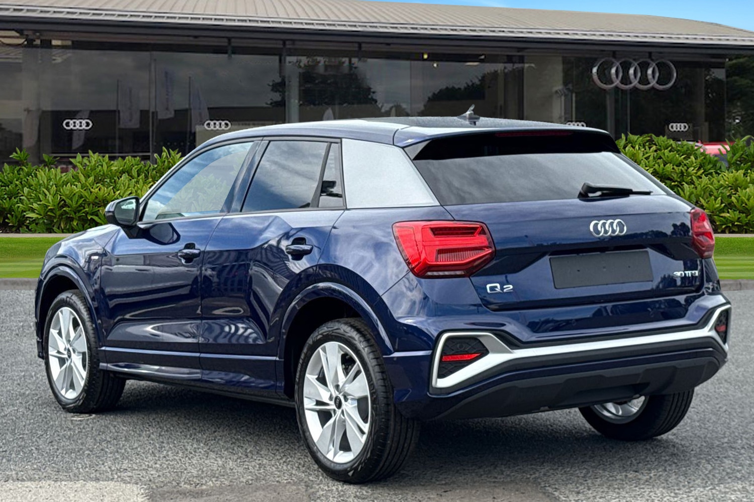 Used Audi Q2 2025 for sale - 76653999: Photo 2