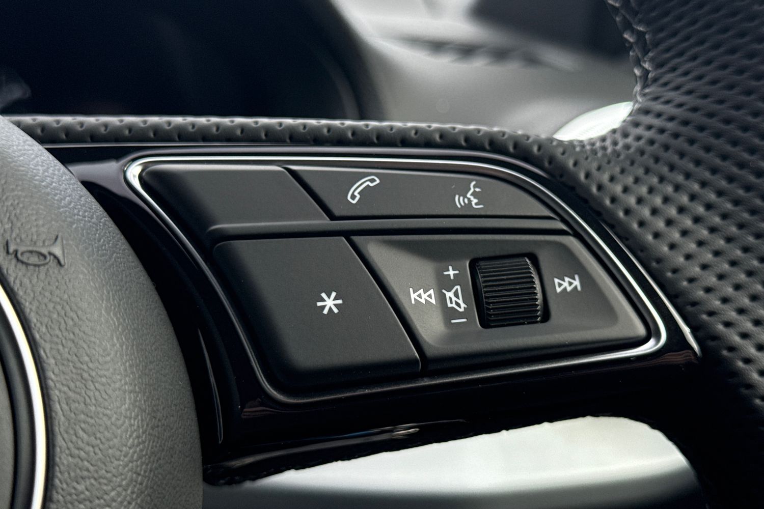 Used Audi Q2 2025 for sale - 76653999: Photo 38