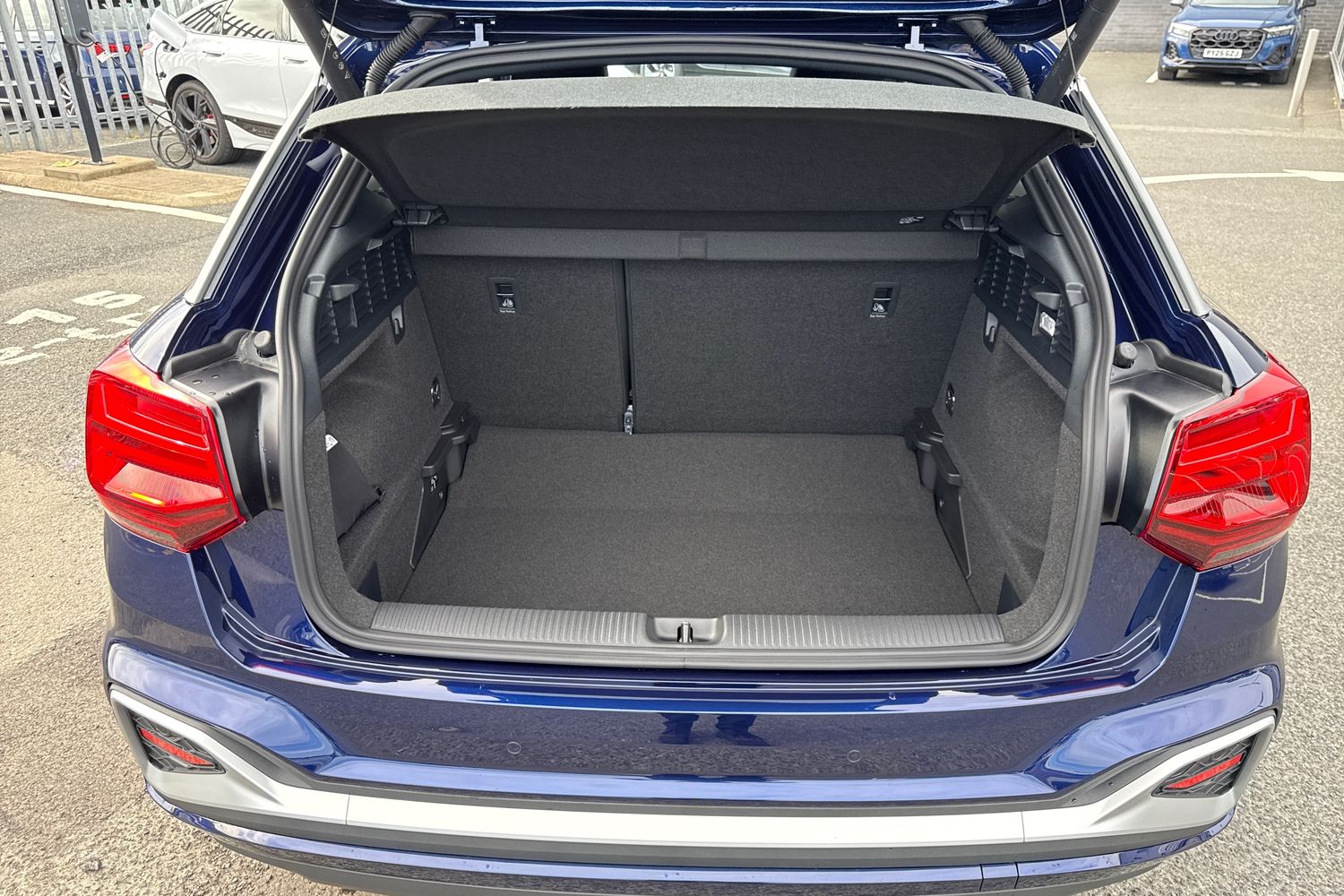 Used Audi Q2 2025 for sale - 76653999: Photo 6