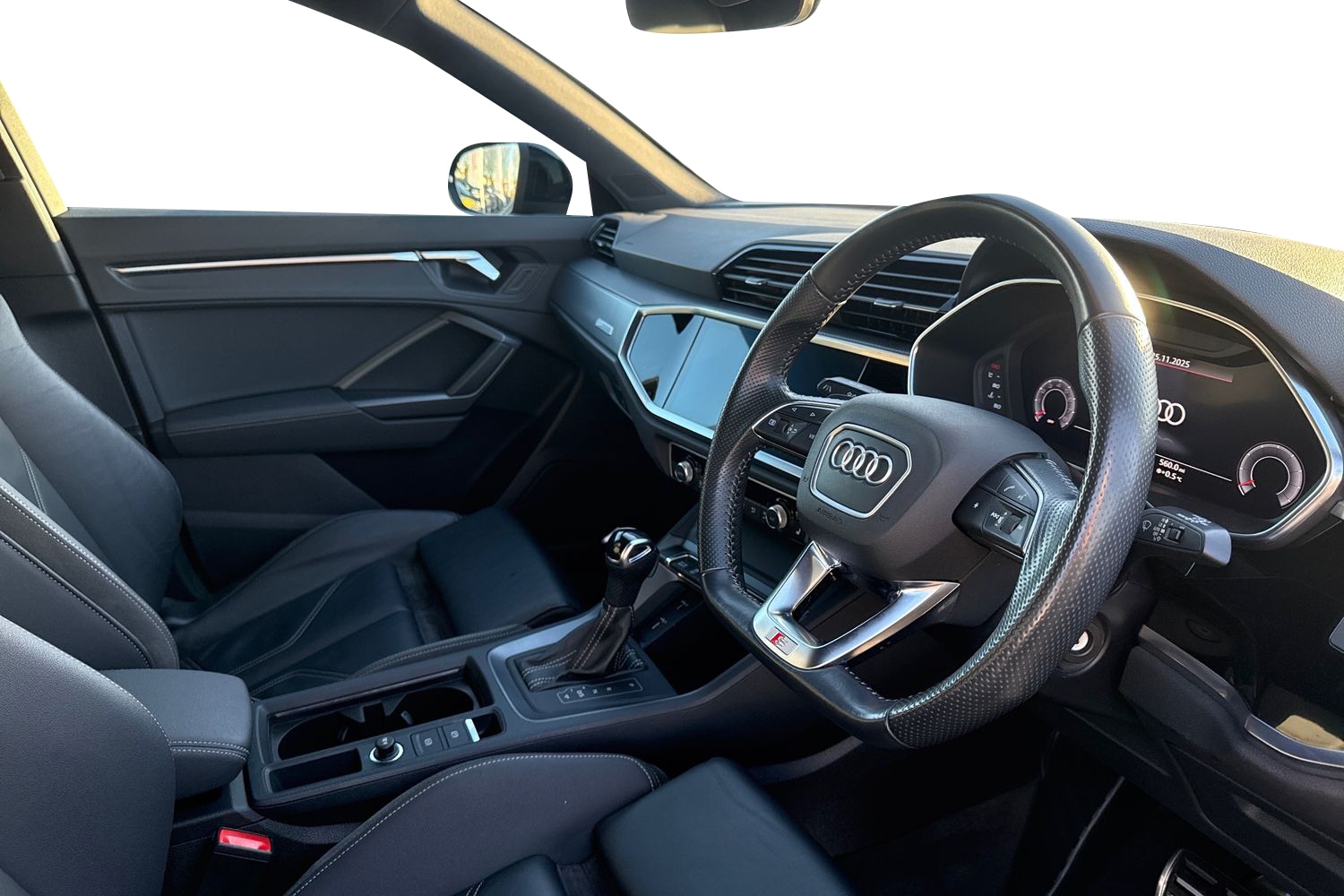 Used Audi Q3 2020 for sale - 76711773: Photo 13