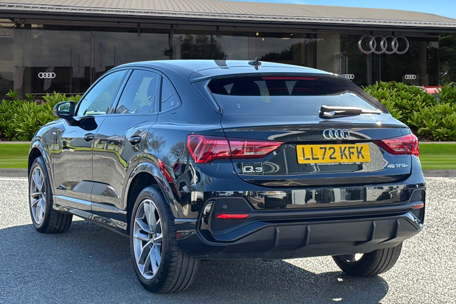 Used Audi Q3 2022 for sale - 78161711: Photo 2