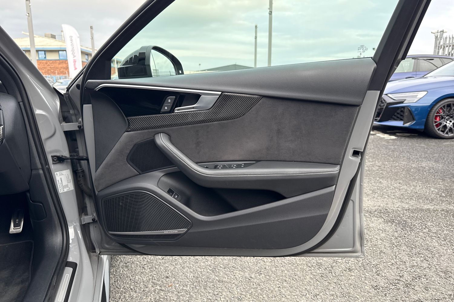 Used Audi RS4 2023 for sale - 77368464: Photo 46