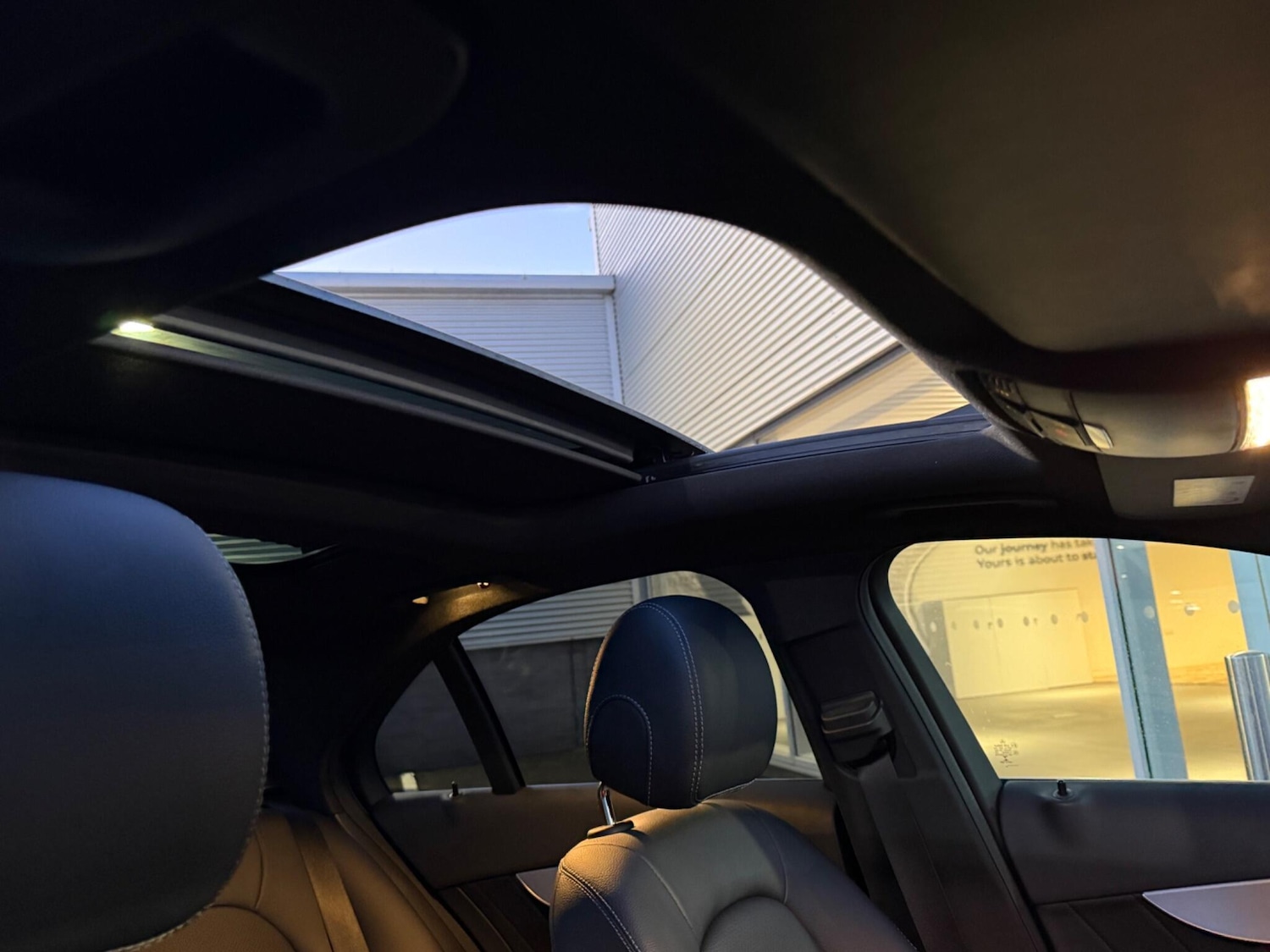 Used Mercedes-Benz C Class 2016 for sale - 77226534: Photo 42