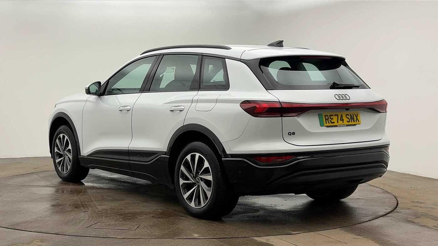 Used Audi Q6 e-tron 2024 for sale - 77226502: Photo 2