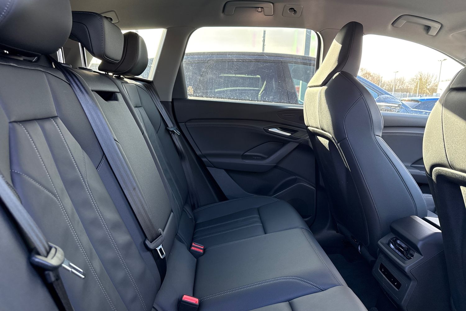 Used Audi Q6 e-tron 2024 for sale - 77226502: Photo 38