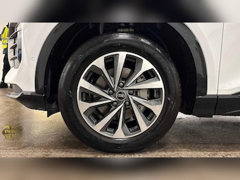 Used Audi Q6 e-tron 2024 for sale - 77226502: Photo