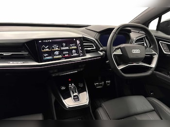 Used Audi Q4 e-tron 2025 for sale - 77733619: Photo