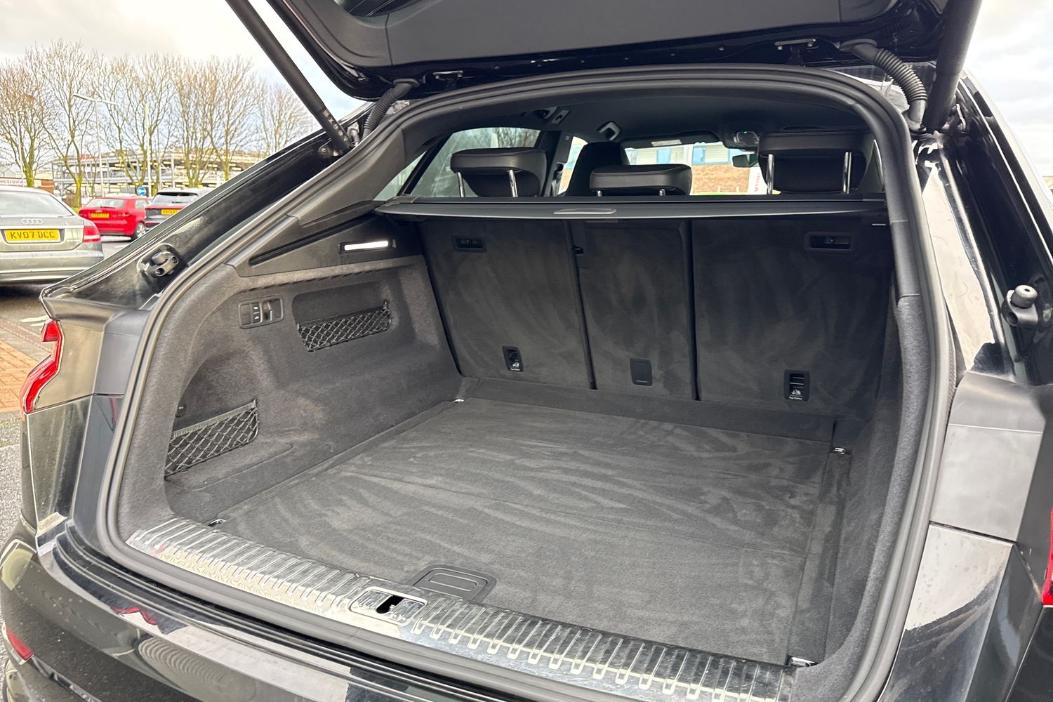 Used Audi Q8 2024 for sale - 77368380: Photo 36