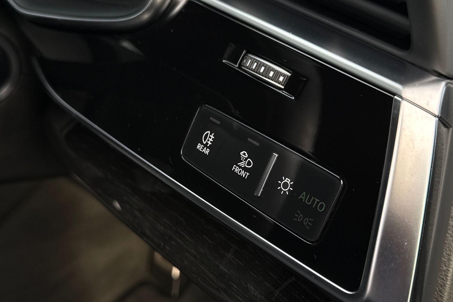 Used Audi Q8 2024 for sale - 77368380: Photo 46