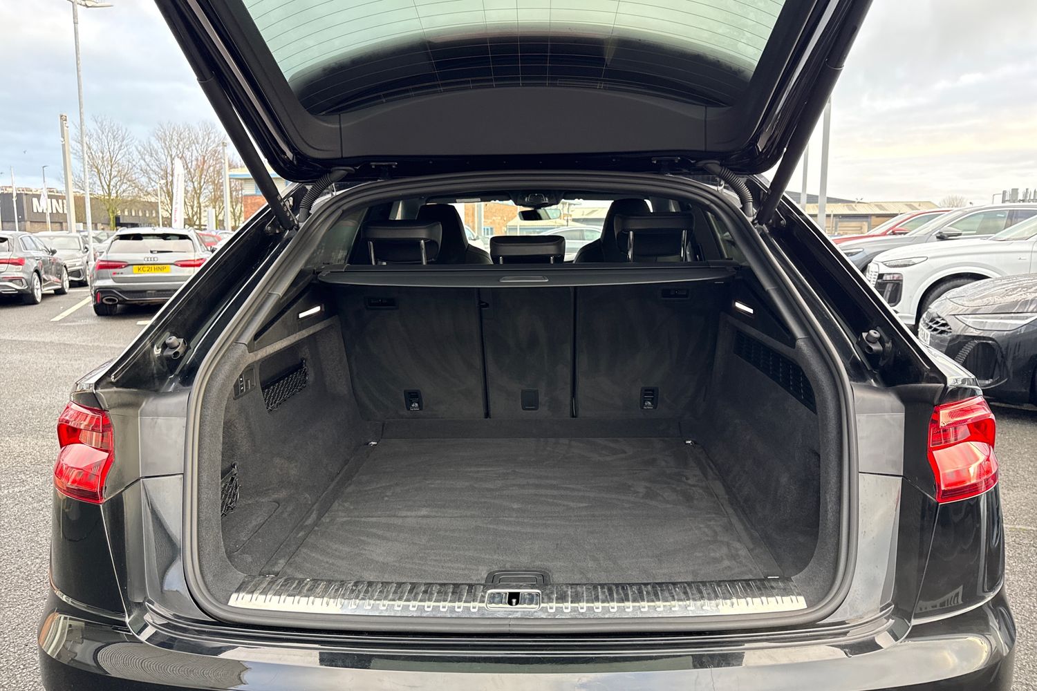 Used Audi Q8 2024 for sale - 77368380: Photo 7