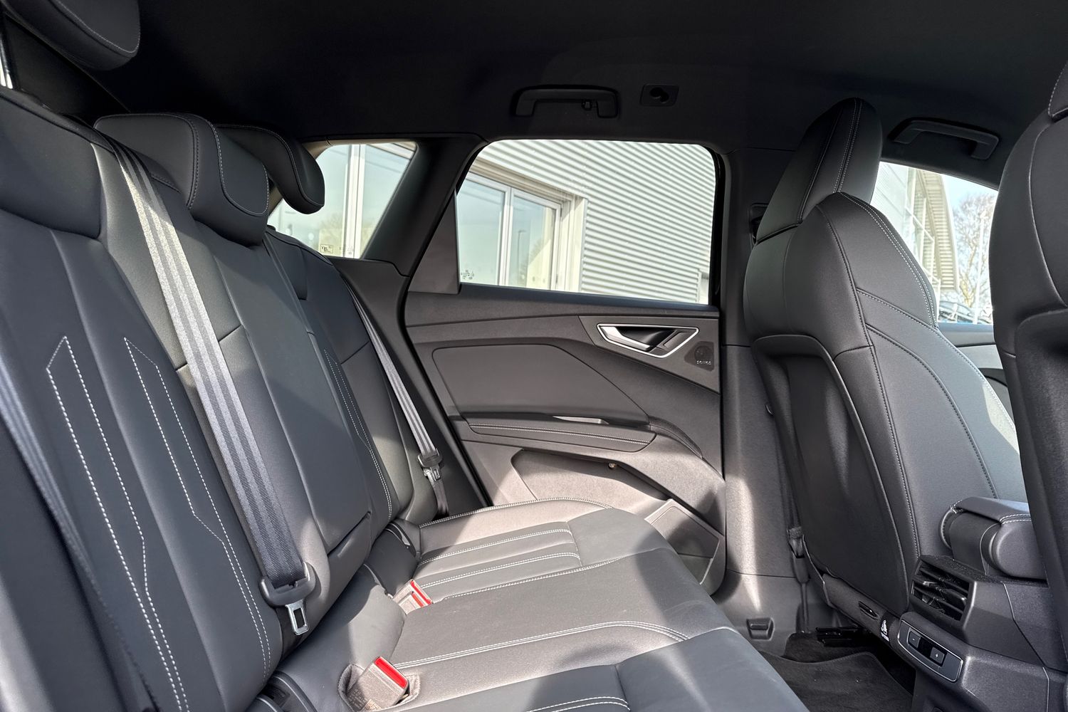 Used Audi Q4 e-tron 2025 for sale - 77981858: Photo 37