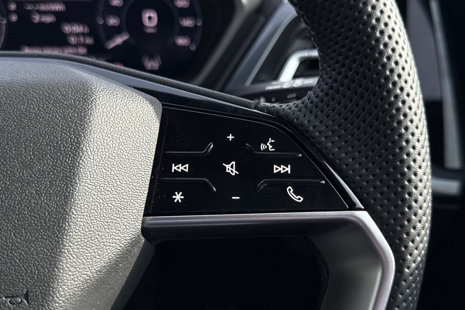 Used Audi Q4 e-tron 2025 for sale - 77981858: Photo 51