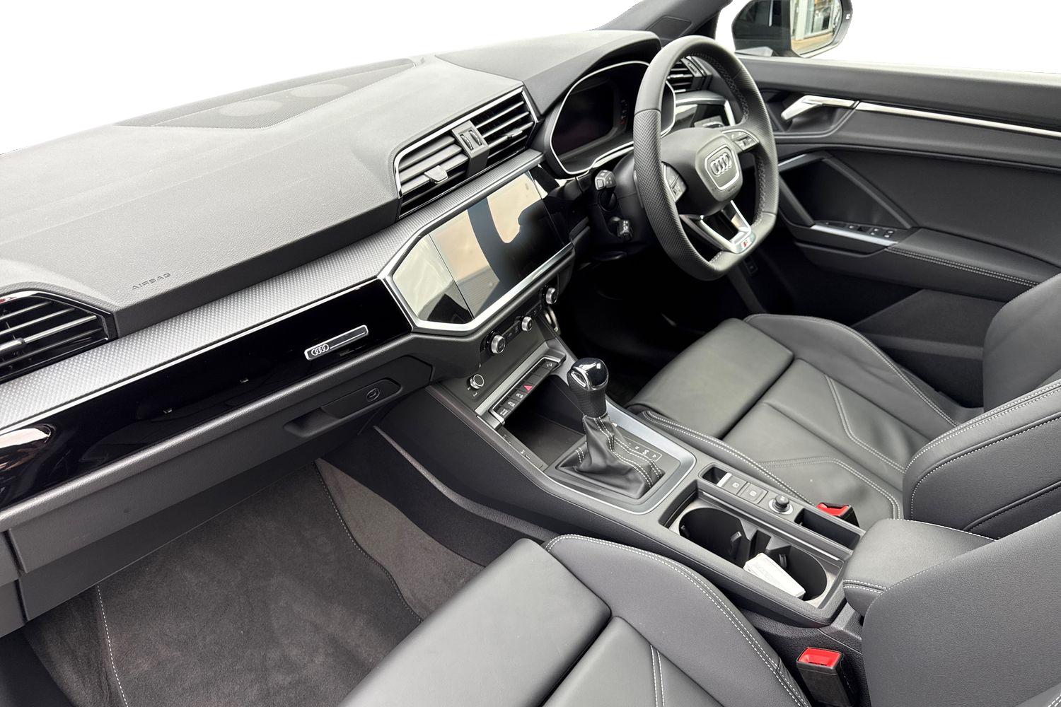 Used Audi Q3 2025 for sale - 77700638: Photo 15