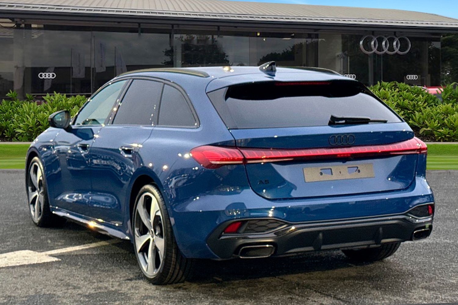 Used Audi A5 2025 for sale - 76972747: Photo 2