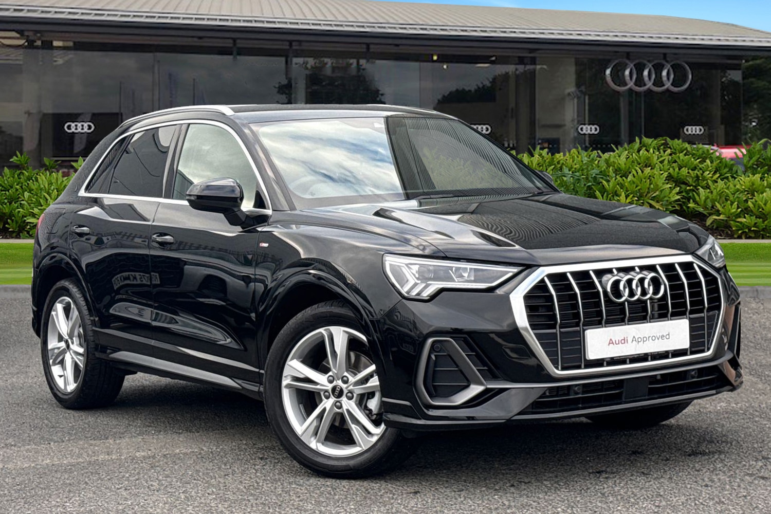 Used Audi Q3 2025 for sale - 76219961: Photo 1