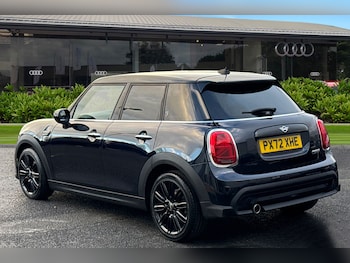 Used MINI Cooper 2022 for sale - 76670320: Photo