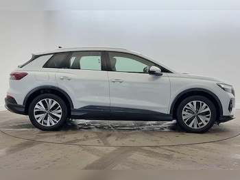 Used Audi Q4 e-tron 2025 for sale - 76961562: Photo
