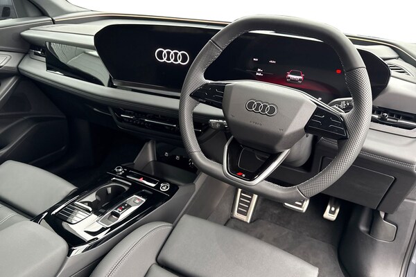 Used Audi Q6 e-tron 2025 for sale - 76224702: Photo 13