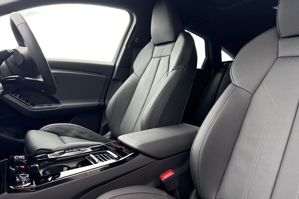 Used Audi Q6 e-tron 2025 for sale - 76224702: Photo 15