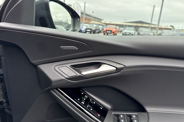 Used Audi Q6 e-tron 2025 for sale - 76224702: Photo 20