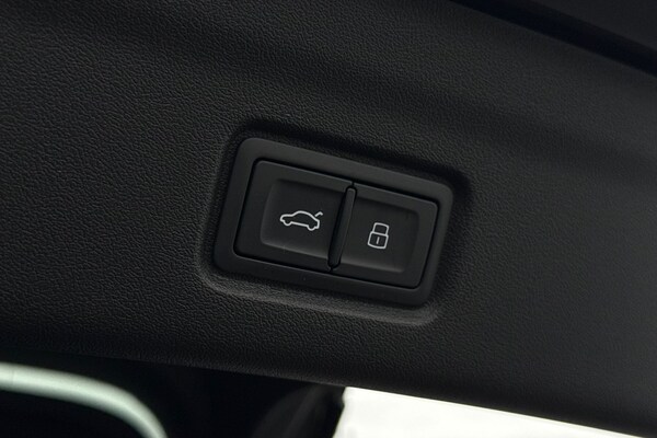 Used Audi Q6 e-tron 2025 for sale - 76224702: Photo 25