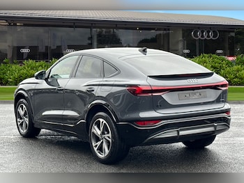 Used Audi Q6 e-tron 2025 for sale - 76224702: Photo 2