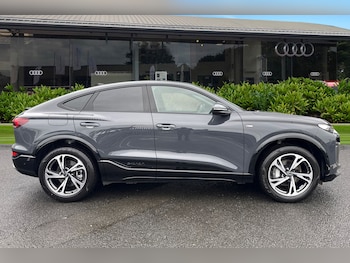 Used Audi Q6 e-tron 2025 for sale - 76224702: Photo 3