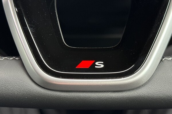 Used Audi Q6 e-tron 2025 for sale - 76224702: Photo 41