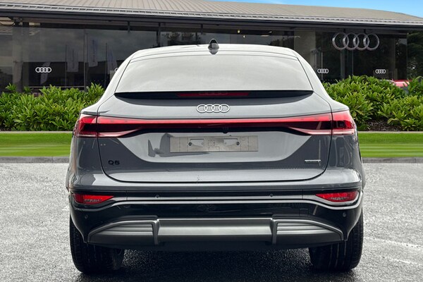 Used Audi Q6 e-tron 2025 for sale - 76224702: Photo 4