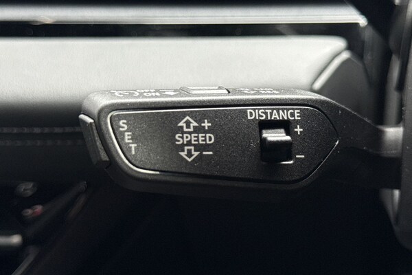 Used Audi Q6 e-tron 2025 for sale - 76224702: Photo 50
