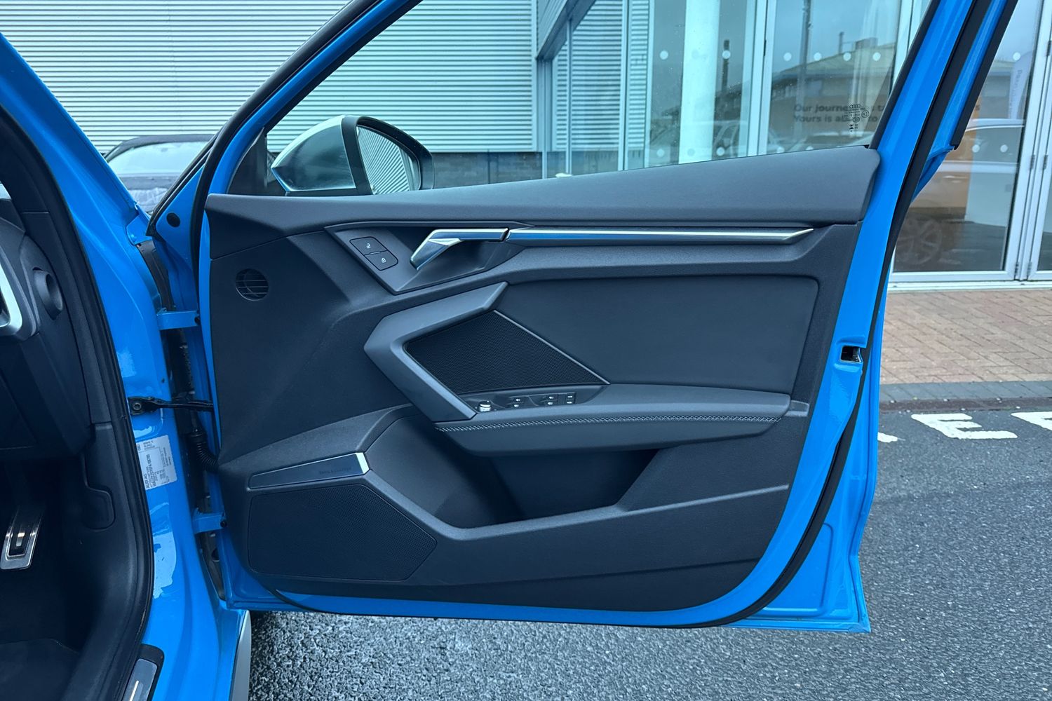 Used Audi S3 2023 for sale - 76758364: Photo 48