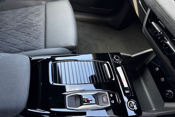 Used Audi Q6 e-tron 2025 for sale - 76224605: Photo 22