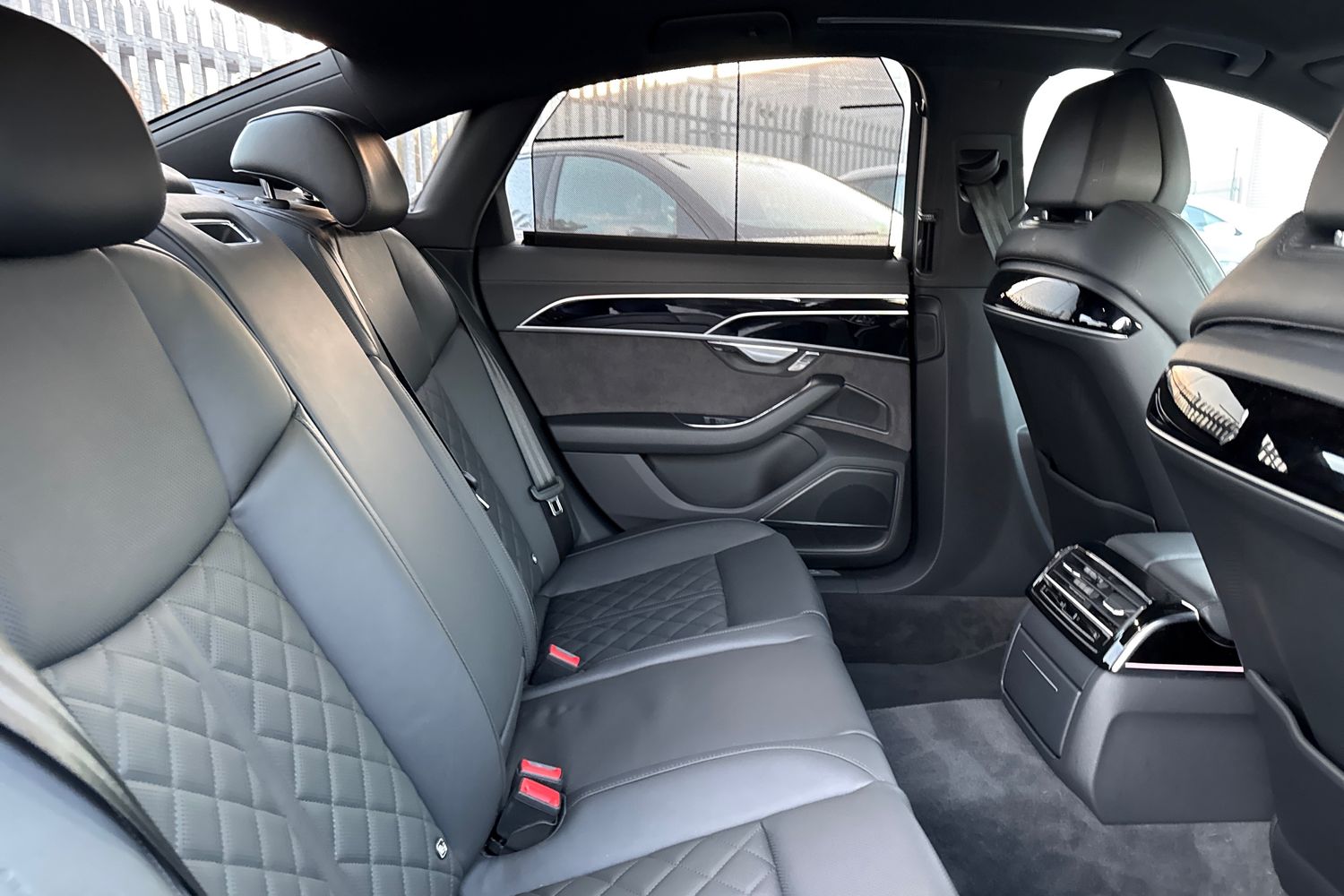 Used Audi A8 2024 for sale - 76805247: Photo 38