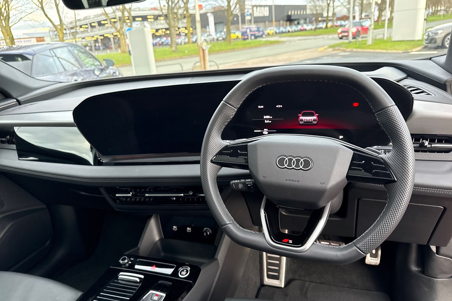 Used Audi Q6 e-tron 2025 for sale - 77187363: Photo 18