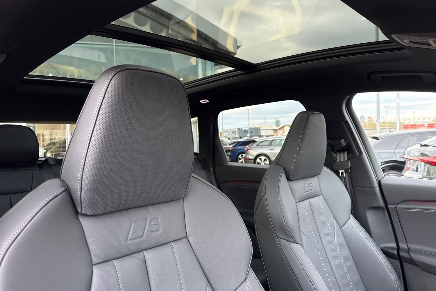 Used Audi Q6 e-tron 2025 for sale - 77187363: Photo 24