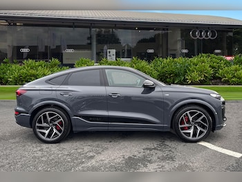 Used Audi Q6 e-tron 2025 for sale - 76610899: Photo