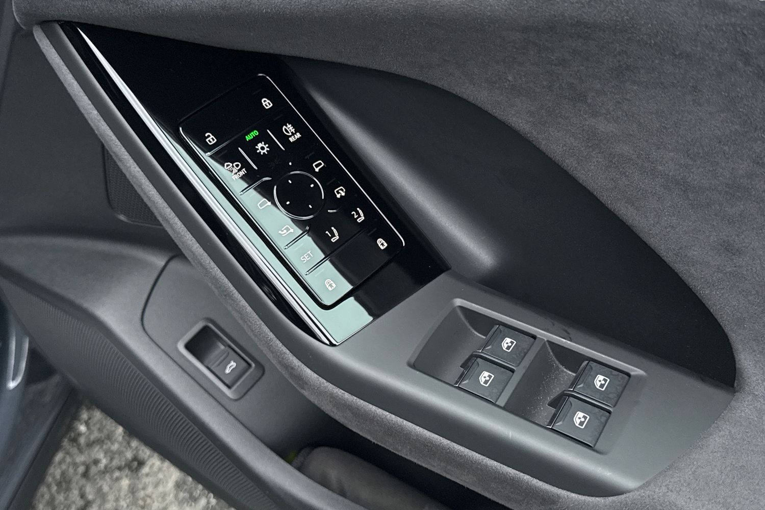 Used Audi Q6 e-tron 2025 for sale - 76610899: Photo 46