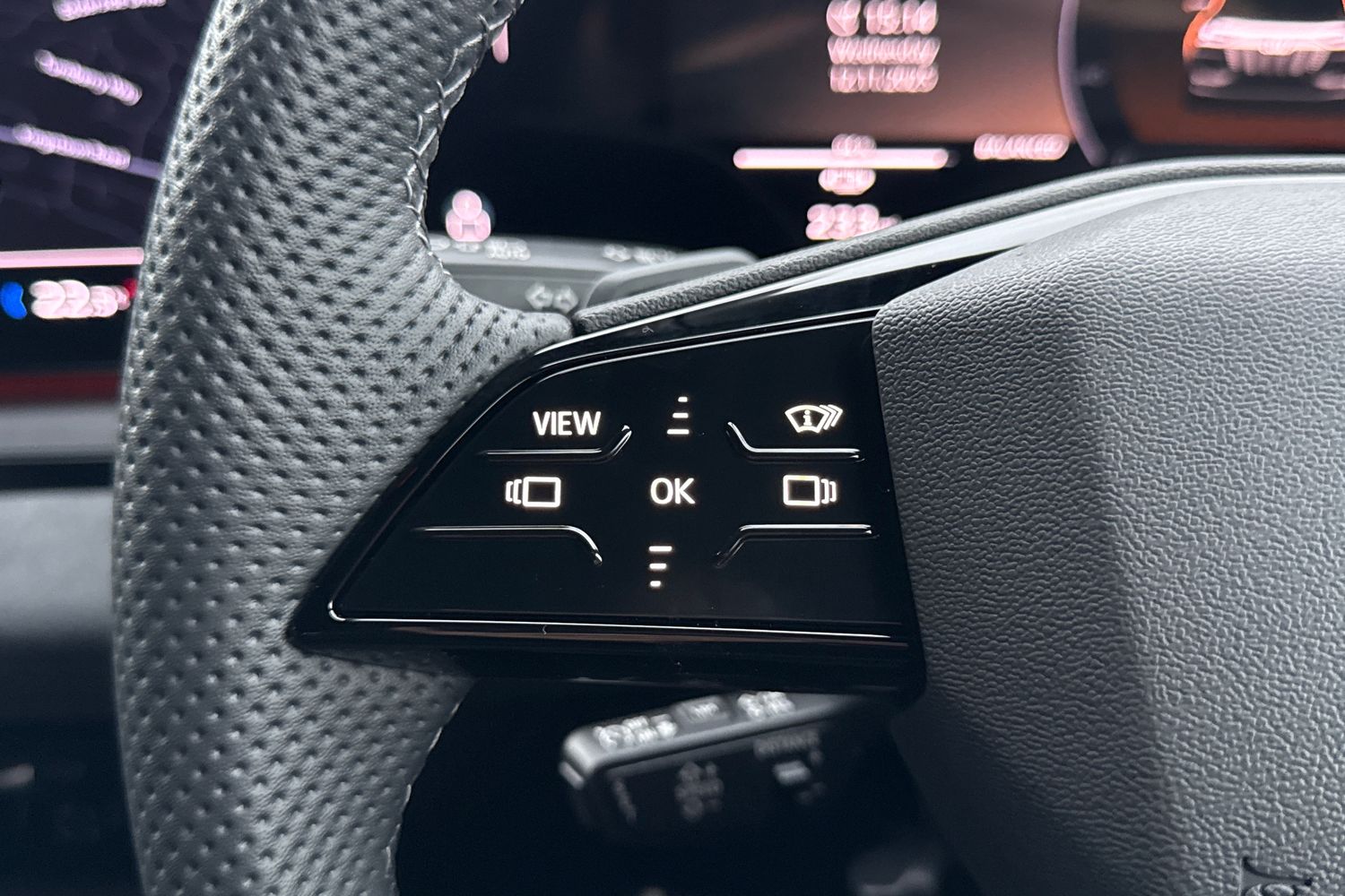 Used Audi Q6 e-tron 2025 for sale - 76610899: Photo 48