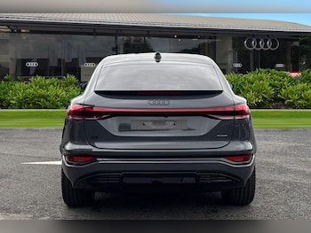 Used Audi Q6 e-tron 2025 for sale - 76610899: Photo